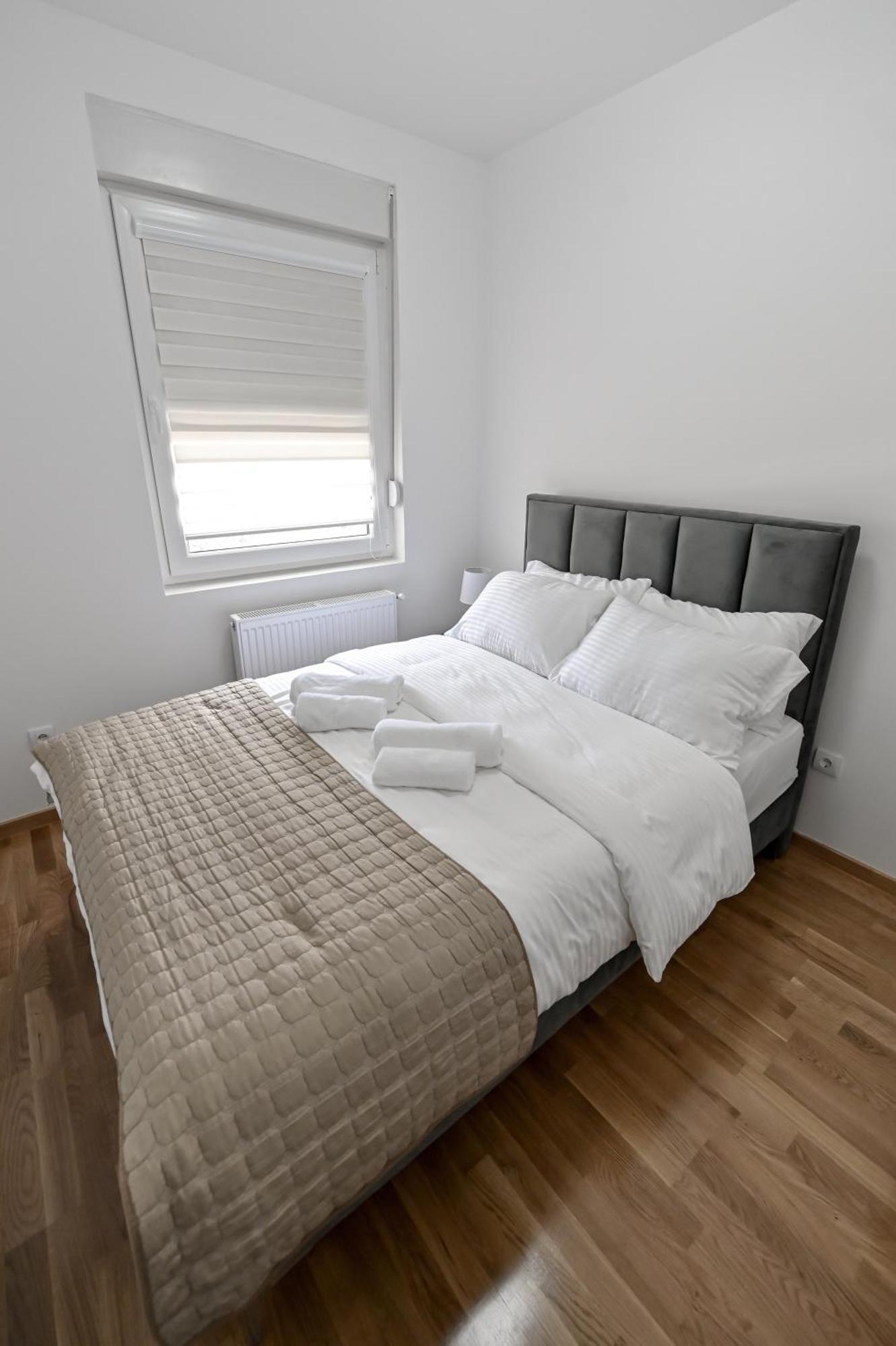 Porto Lux Apartman Arandjelovac Kültér fotó